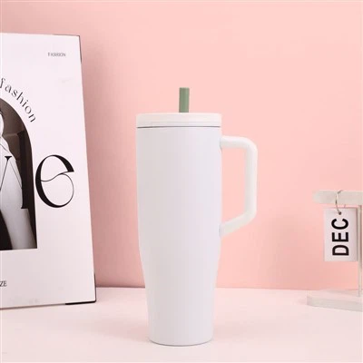 Nieuwe 40oz Tumbler met patentdekselontwerp